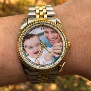 Create a custom photo watch with your own picture in the watch at Print Shop