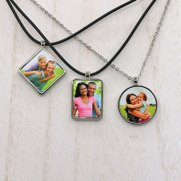 Create your own necklace featuring your favorite heart warming photo